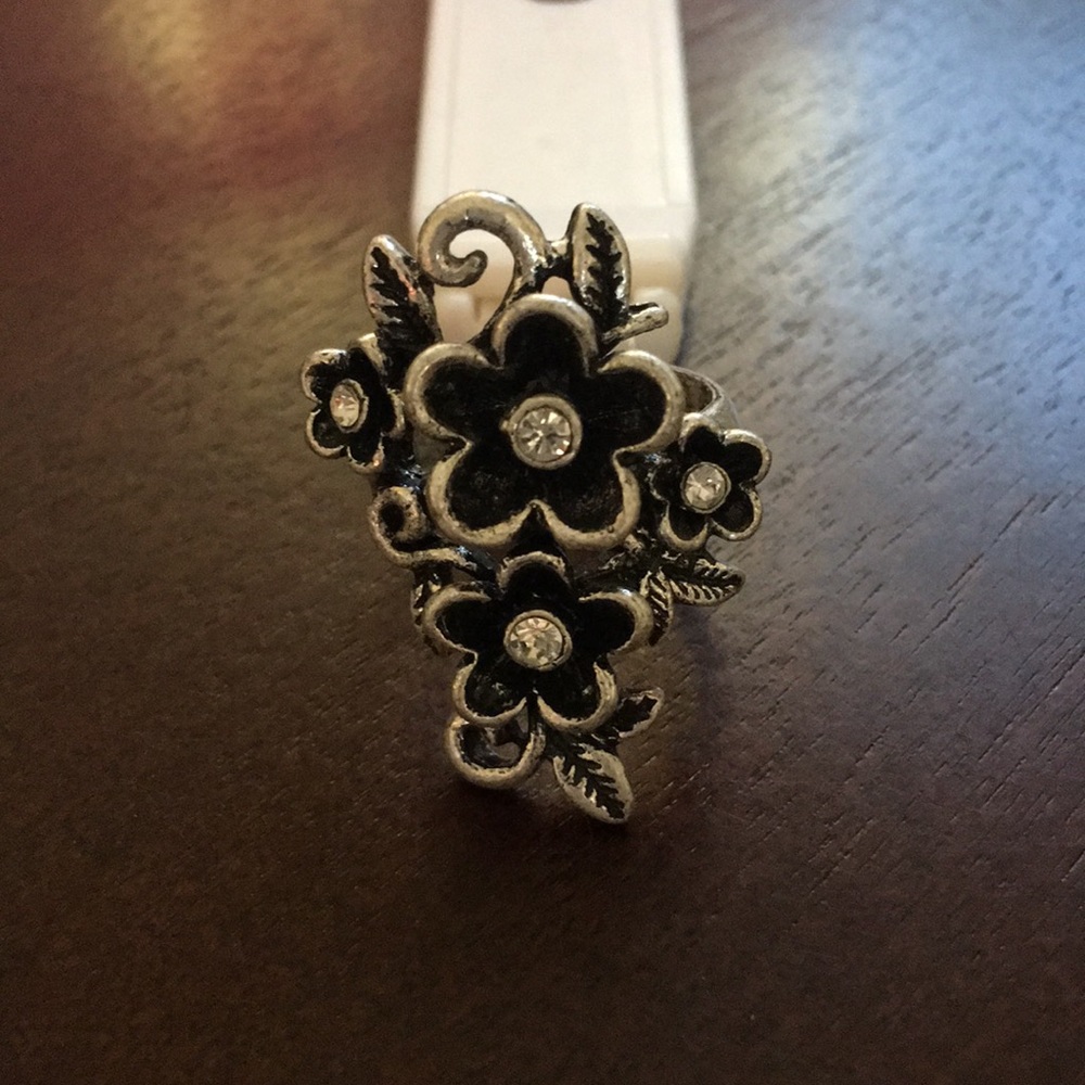 Guess Ring